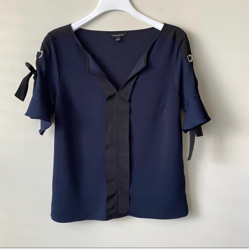 Banana Republic Navy Blue Blouse Tie Lace Sleeves Size S